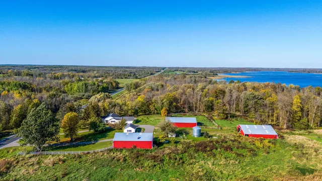 $550,000 | 2233 Great Divide Road Northwest, Puposky, MN 56667