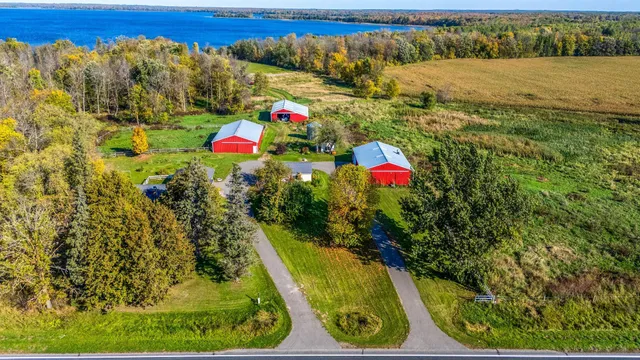 $550,000 | 2233 Great Divide Road Northwest, Puposky, MN 56667