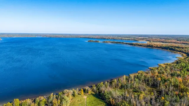 $550,000 | 2233 Great Divide Road Northwest, Puposky, MN 56667