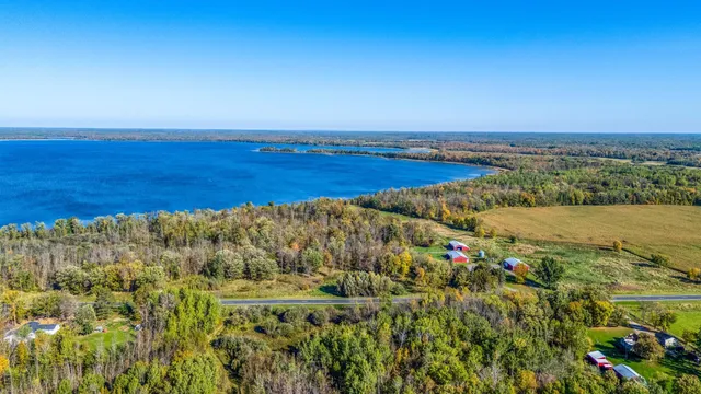 $550,000 | 2233 Great Divide Road Northwest, Puposky, MN 56667