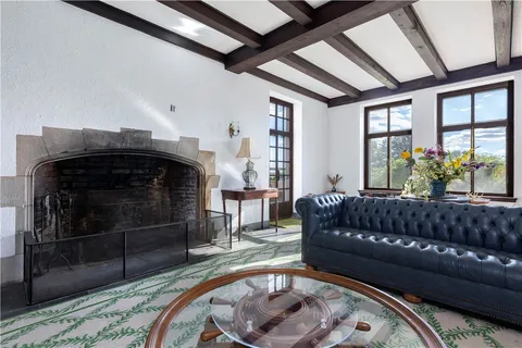 $2,995,000 | 2180 Tower Hill Road, North Kingstown, RI 02874