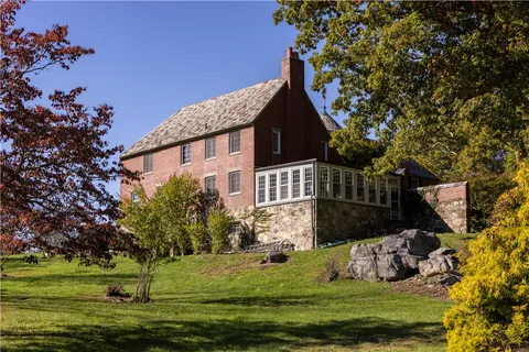 $2,995,000 | 2180 Tower Hill Road, North Kingstown, RI 02874