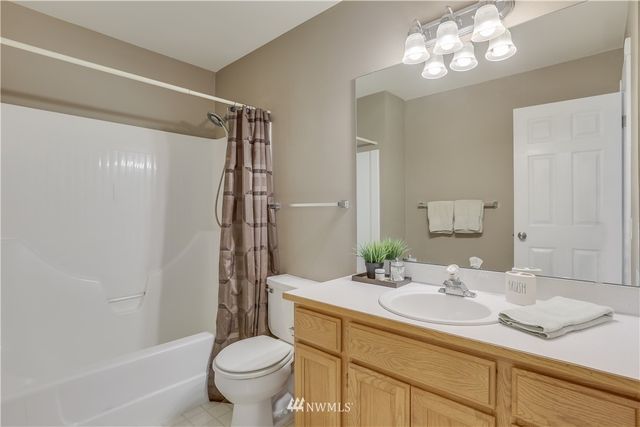 $880,000 | 2811 Dayton Avenue Northeast, Renton, WA 98056