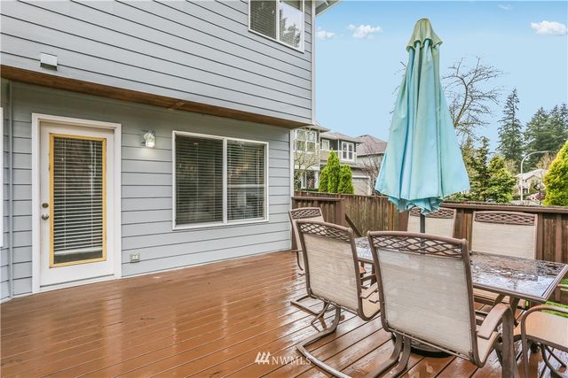 $880,000 | 2811 Dayton Avenue Northeast, Renton, WA 98056