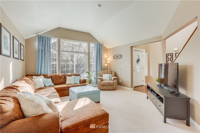 $880,000 | 2811 Dayton Avenue Northeast, Renton, WA 98056