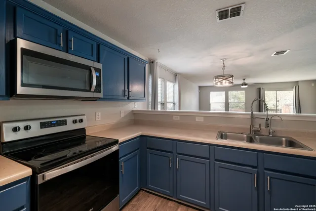 $285,000 | 9722 Battle Pass, San Antonio, TX 78239