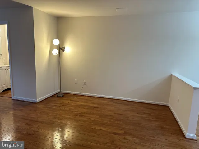 $3,200 | 8922 Royal Astor Way, Fairfax, VA 22031