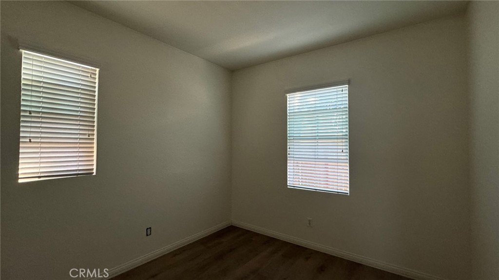 4566 Nicole Way Riverside, CA 92501 - Photo 11 of 13 Gallery Image 11