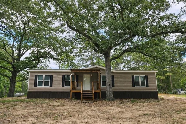 $194,900 | 1894 Lake Vernon Road, Leesville, LA 71446