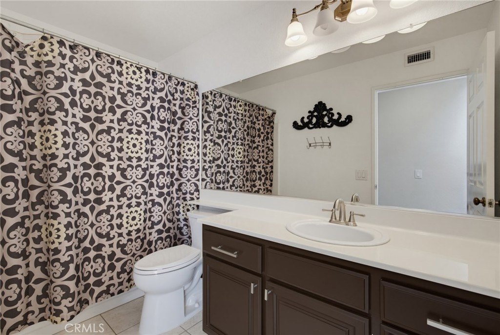 13620 Chesterfield Drive Moorpark, CA 93021 - Photo 22 of 28