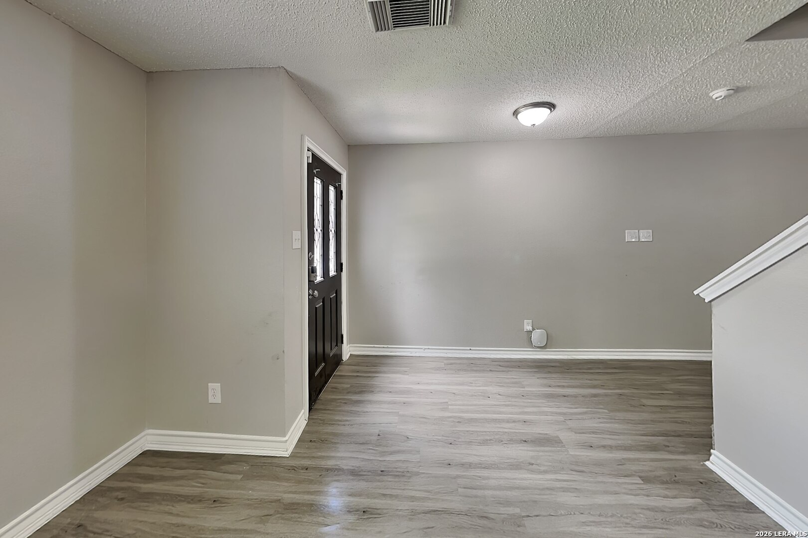 8030 Falcon Converse, TX 78109 - Photo 4 of 19
