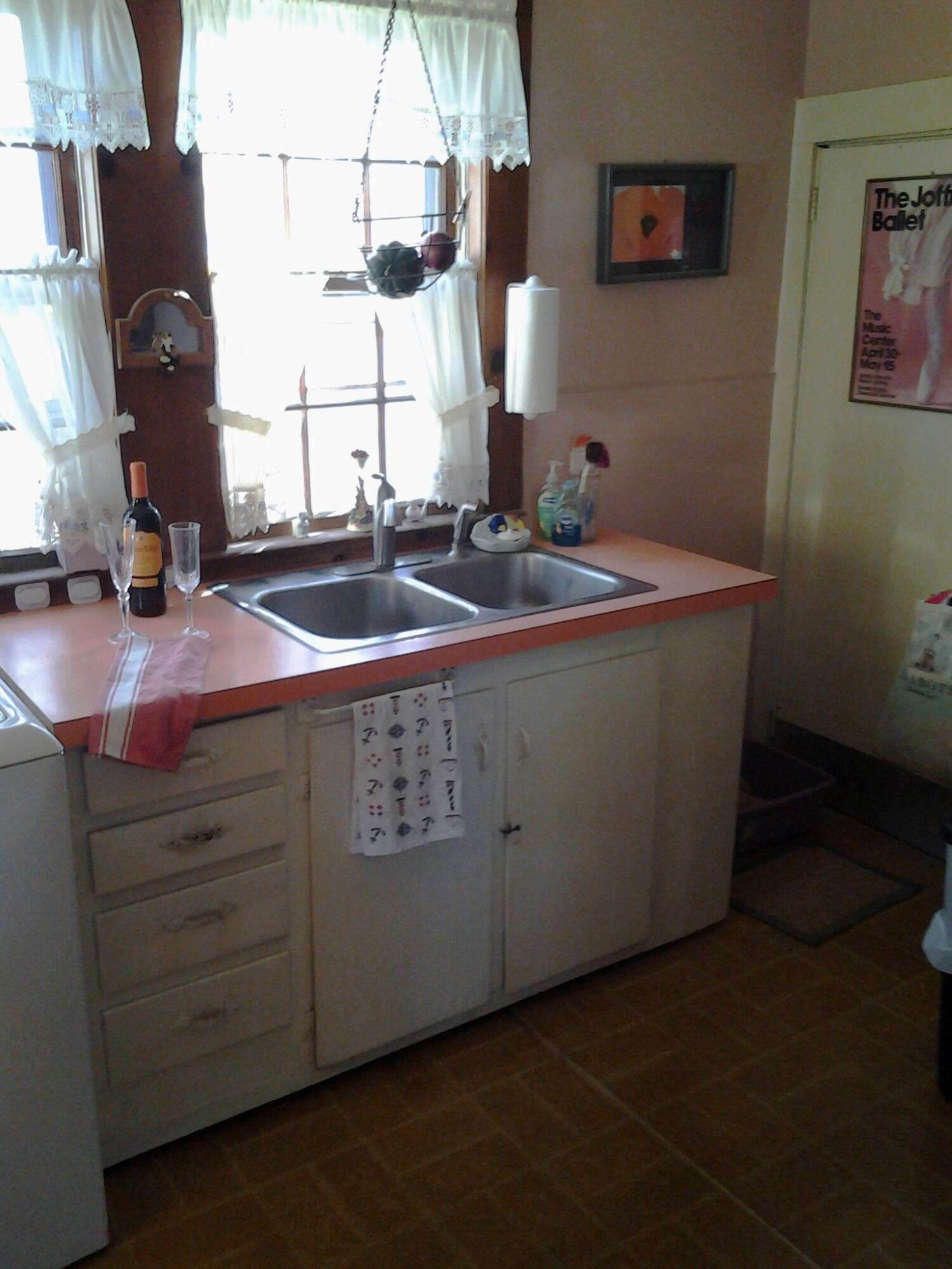 12 Walnut Street Hyannis, MA 02601 - Photo 9 of 19 walnut Kit 1