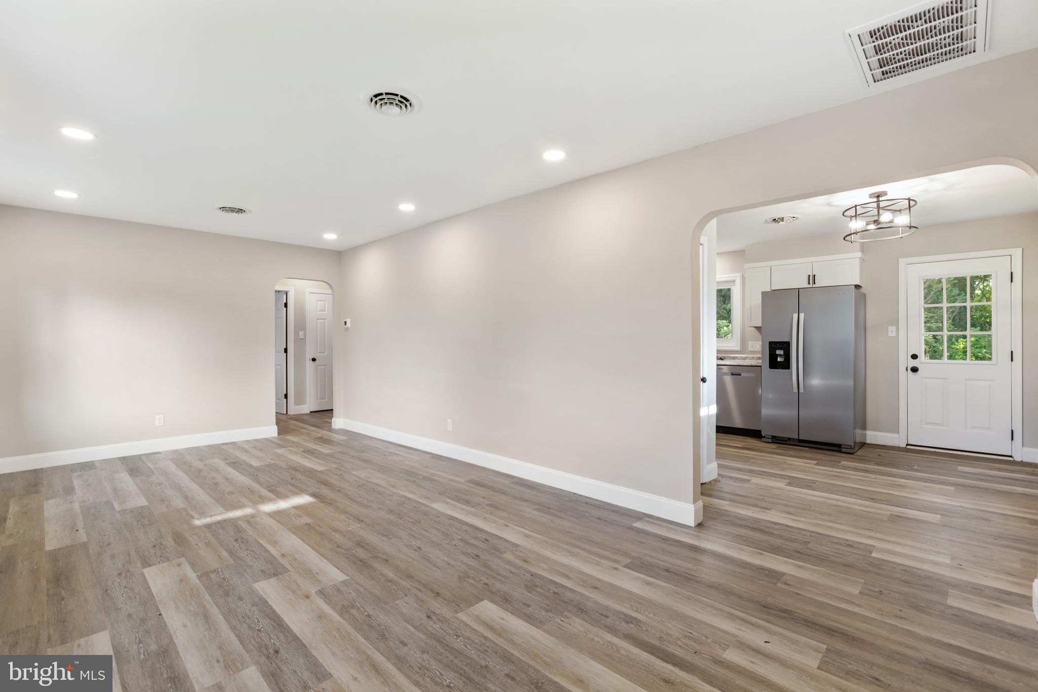 63 Saxton Road Dover, DE 19901 - Photo 4 of 26