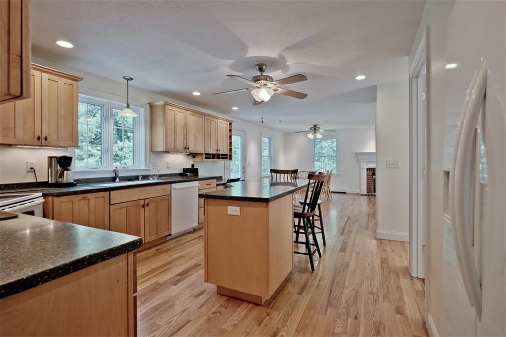16 Woodspell Road Scarborough, ME 04074 - Photo 12 of 34 Photo