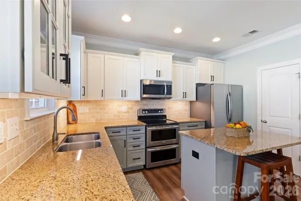 $395,000 | 2493 Shanklin Lane South, Denver, NC 28037
