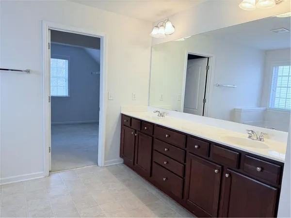 $2,200 | 729 Castlebottom Drive Southeast, Lawrenceville, GA 30045