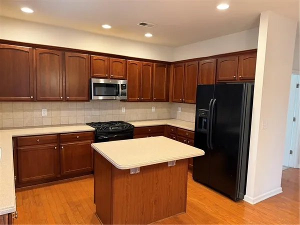 $2,200 | 729 Castlebottom Drive Southeast, Lawrenceville, GA 30045