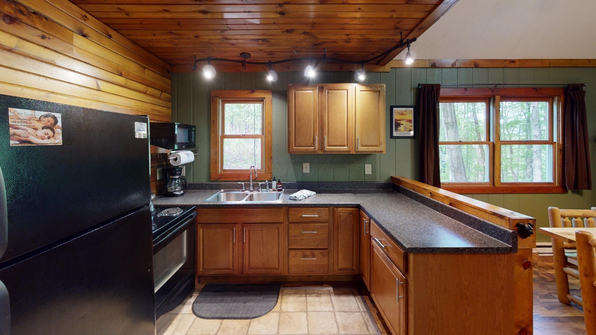 23865 Pole Ridge Road Laurelville, OH 43135 - Photo 33 of 37 Scottish-Ridge-Ridgeview-Kitchen