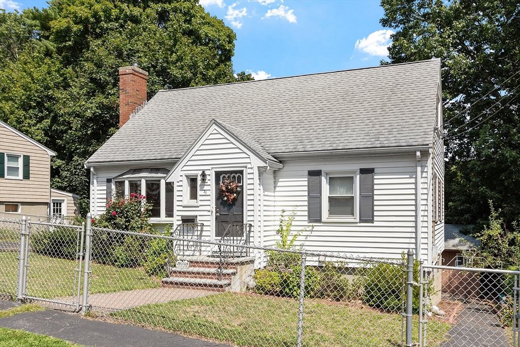 31 Spring View Drive Lynn, MA 01904 - Photo 2 of 38 Gallery Image 2