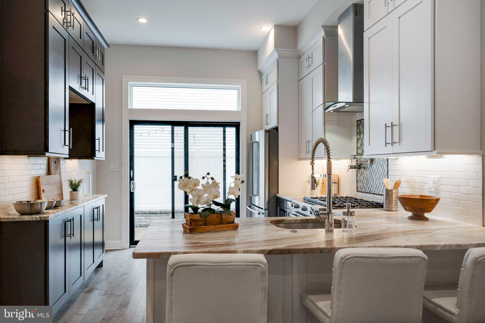 117 Master Street Philadelphia, PA 19122 - Photo 2 of 60