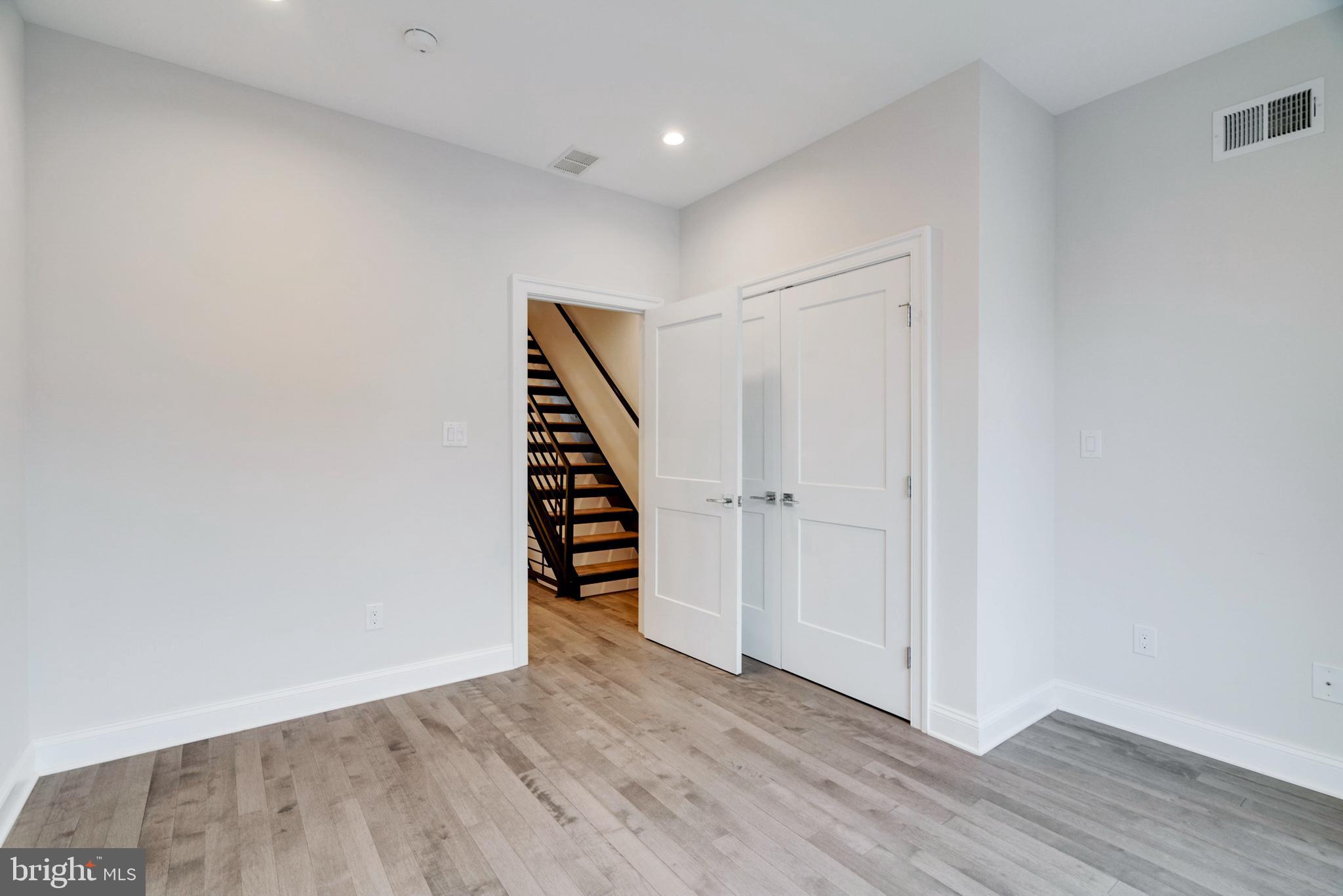 117 Master Street Philadelphia, PA 19122 - Photo 30 of 60