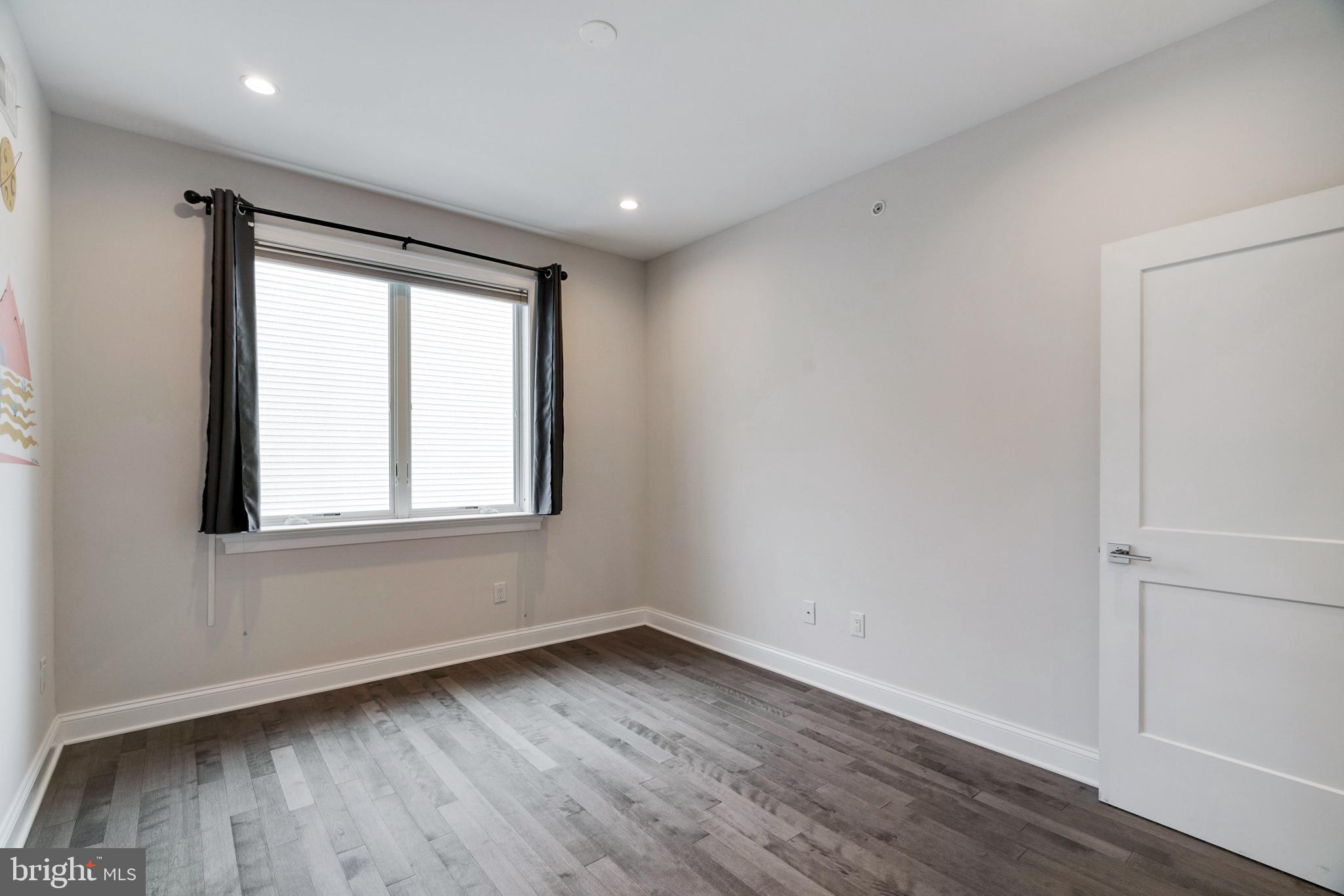 117 Master Street Philadelphia, PA 19122 - Photo 34 of 60