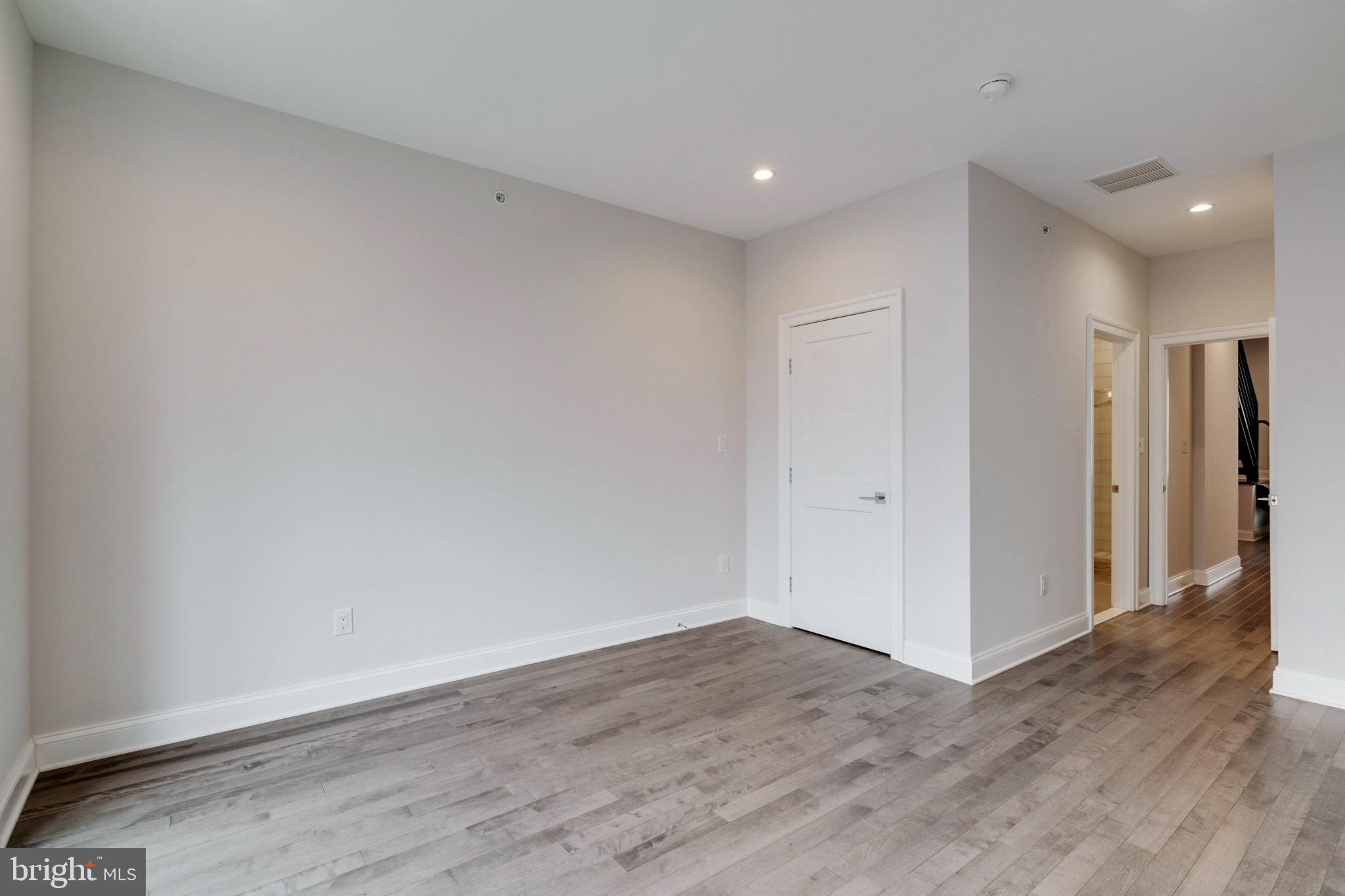 117 Master Street Philadelphia, PA 19122 - Photo 46 of 60