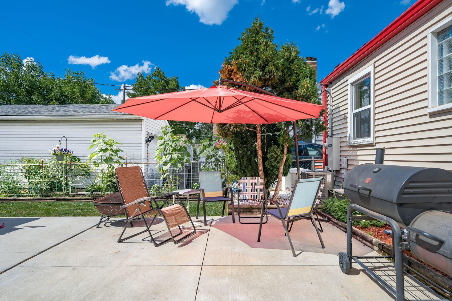 3463 Beulah Road Columbus, OH 43224 - Photo 37 of 49 Backyard Patio