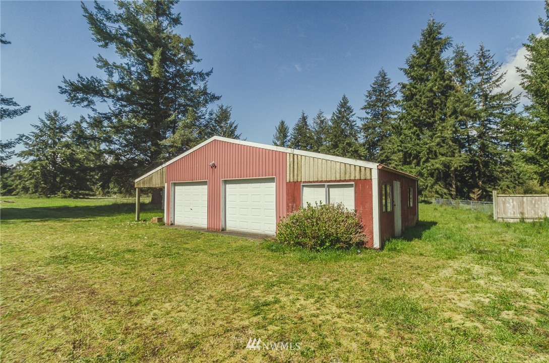 16823 Weaver Lane Southwest Rochester, WA 98579 - Photo 13 of 24