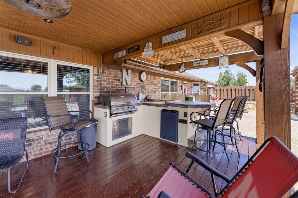 911 McVoid Road Springtown, TX 76082 - Photo 19 of 40