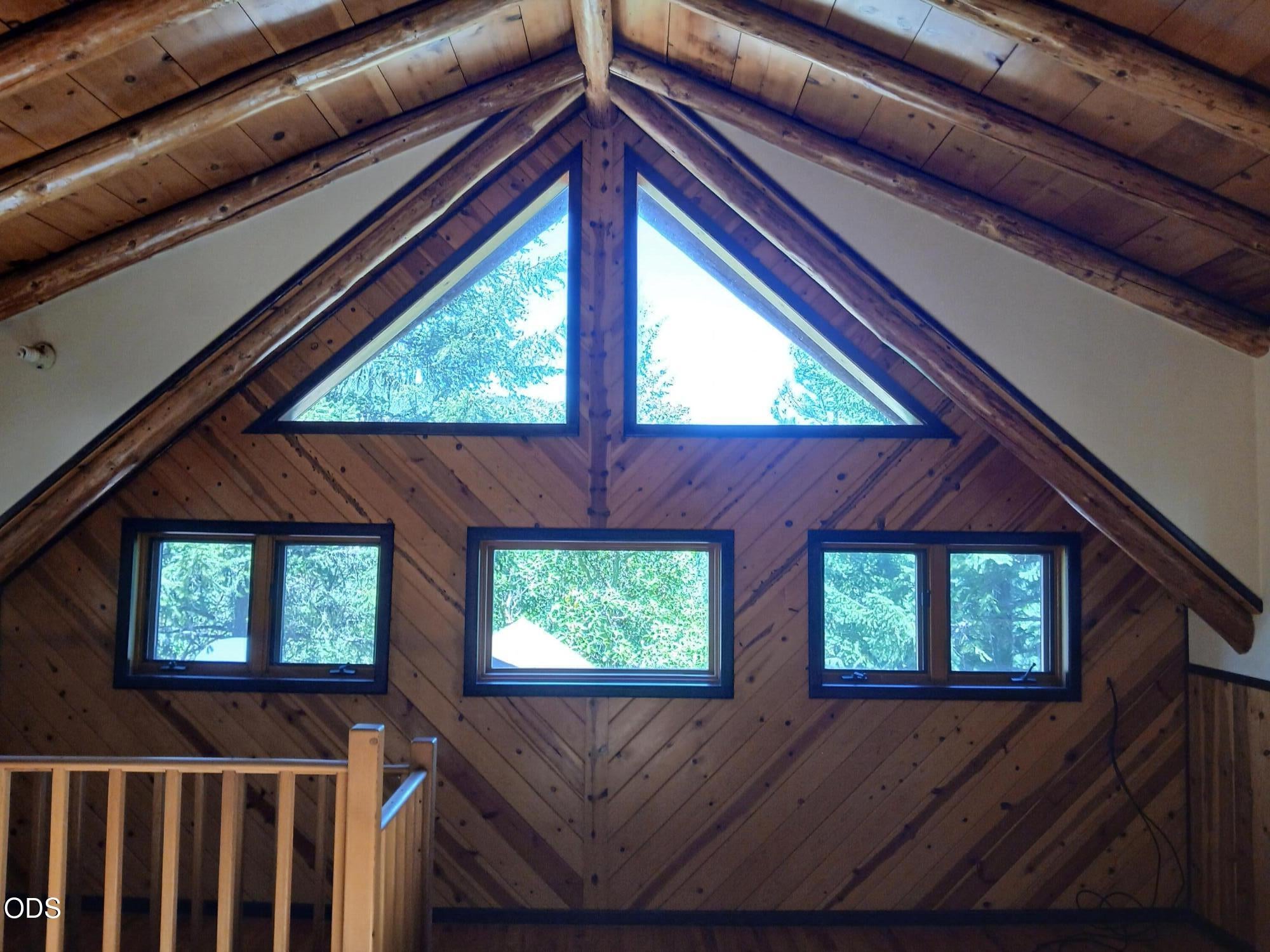 7965 Jump Creek Road Grants Pass, OR 97526 - Photo 19 of 52 Gallery Image 19