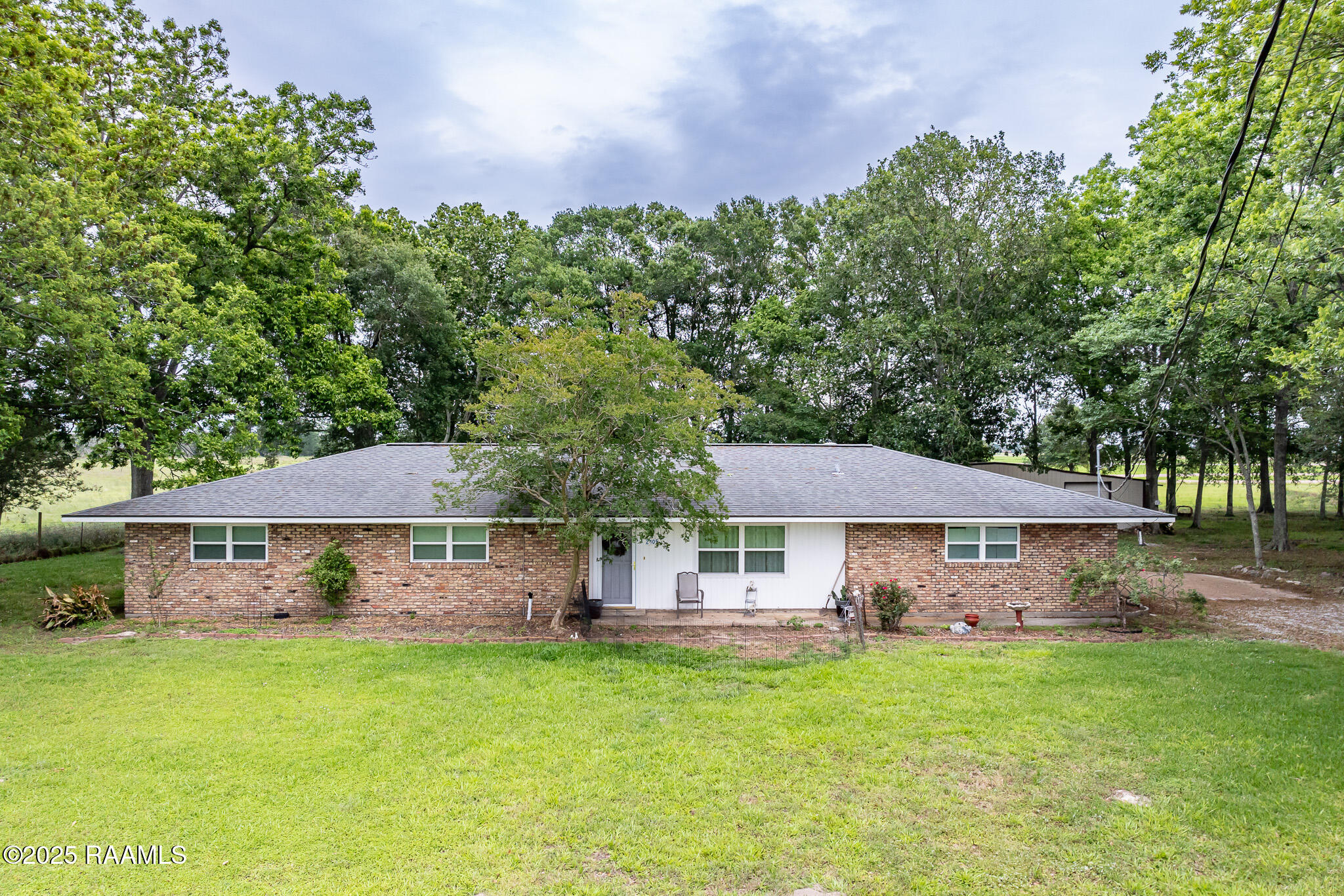 2405 South Chataignier Road Ville Platte, LA 70586 - Photo 1 of 37 DJI_0990