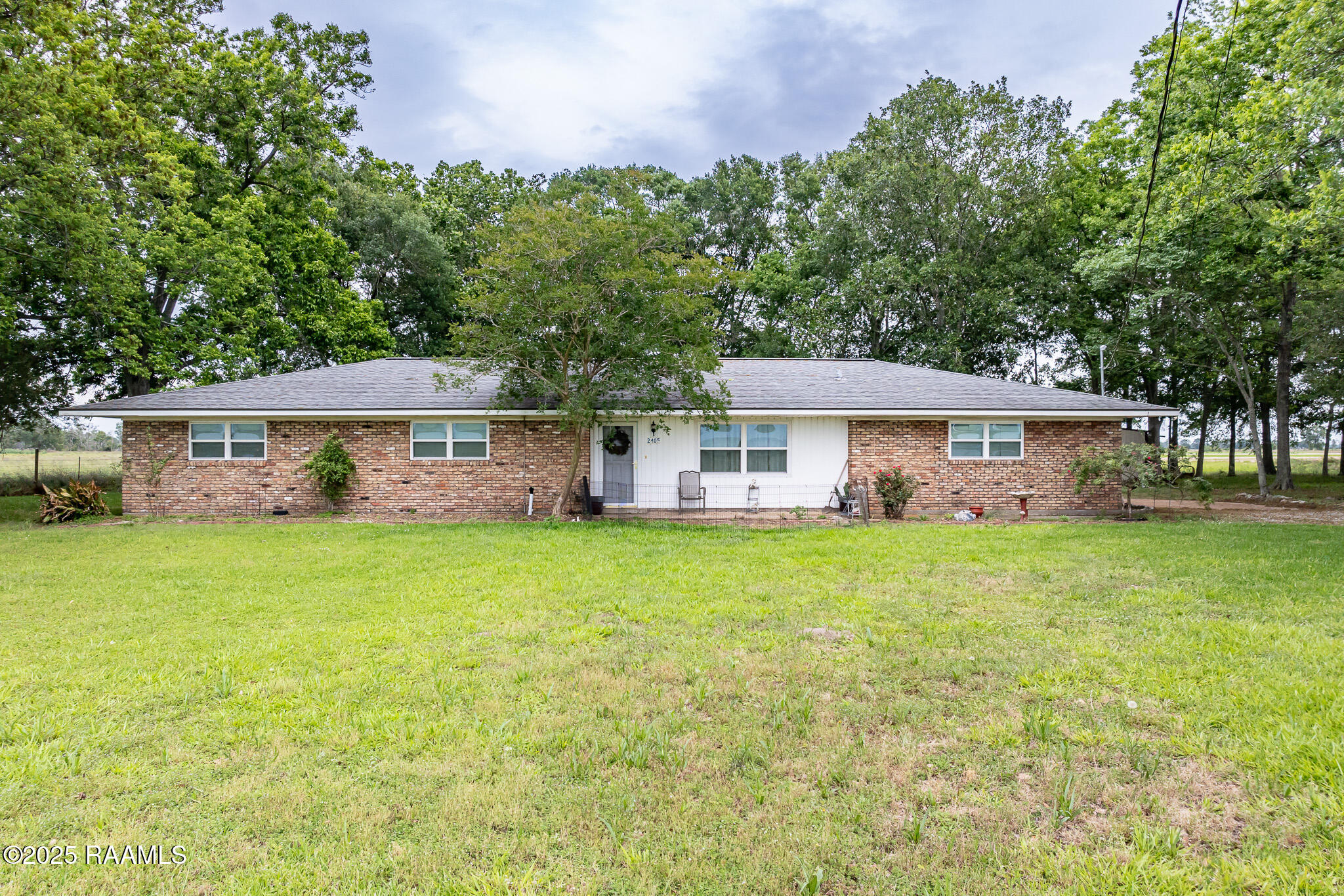 2405 South Chataignier Road Ville Platte, LA 70586 - Photo 2 of 37 DJI_0989