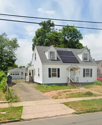 $299,999 | 1002 Winchester Avenue, Hamden, CT 06517