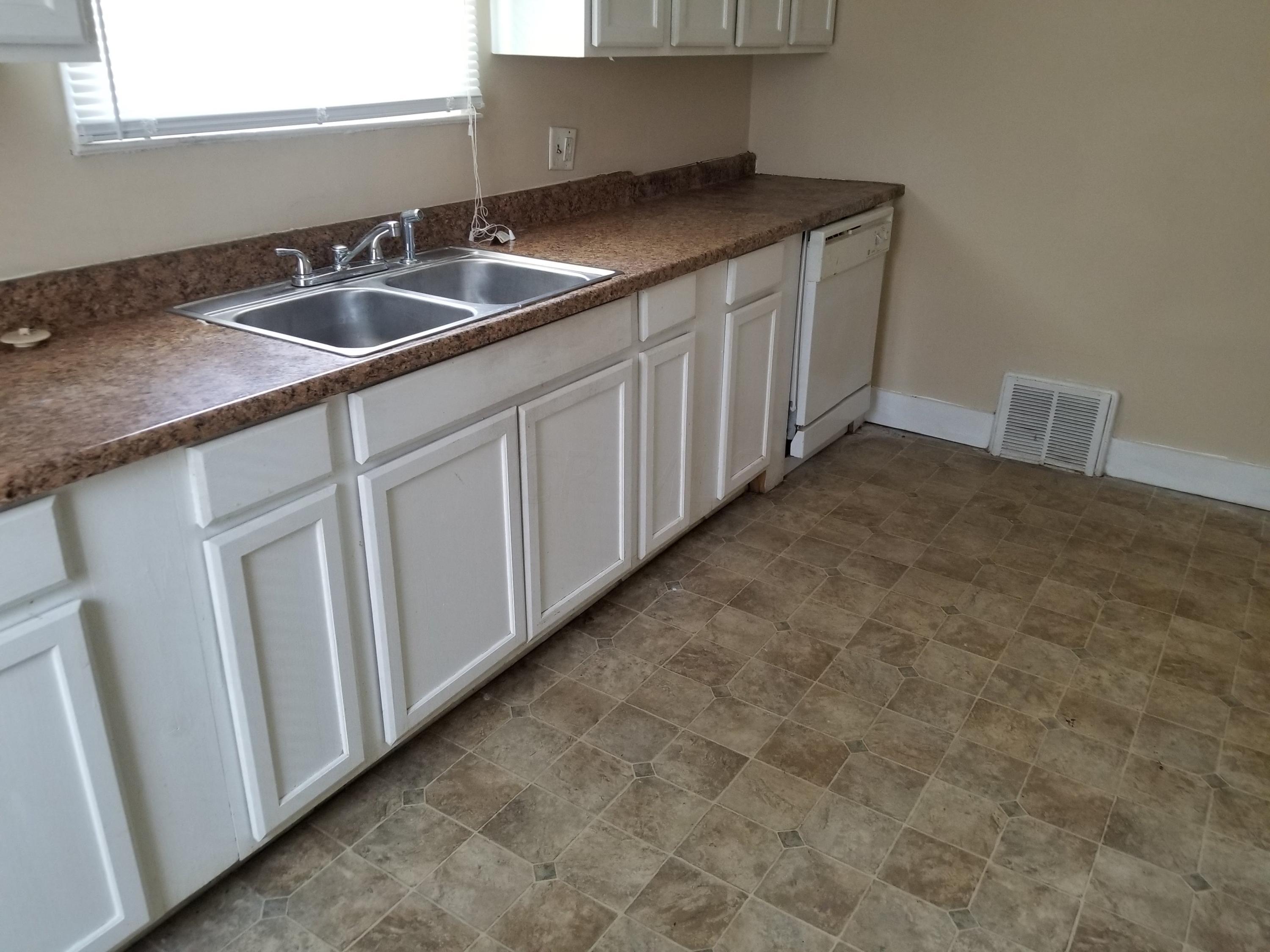 2272 Gerbert Road Columbus, OH 43211 - Photo 3 of 15 Gallery Image 3