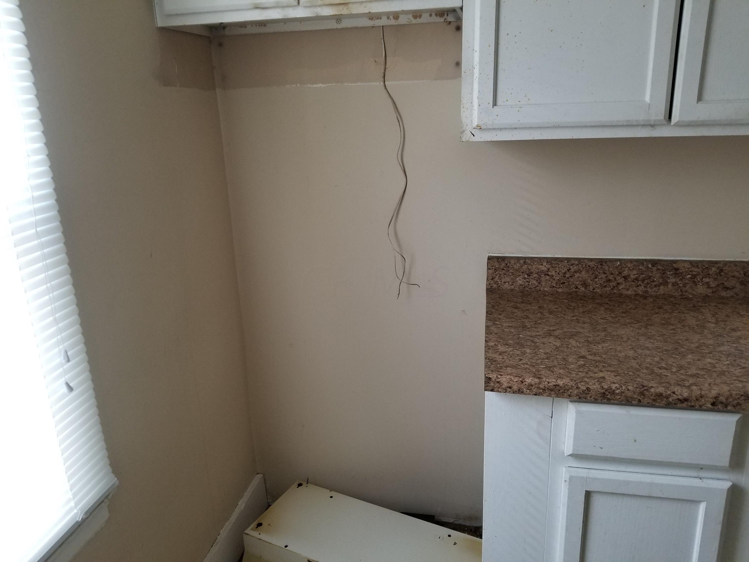 2272 Gerbert Road Columbus, OH 43211 - Photo 4 of 15 Gallery Image 4