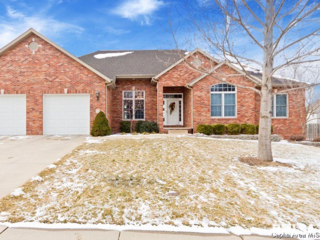 15 Maplehurst Drive Rochester, IL 62563 - Photo 1 of 17