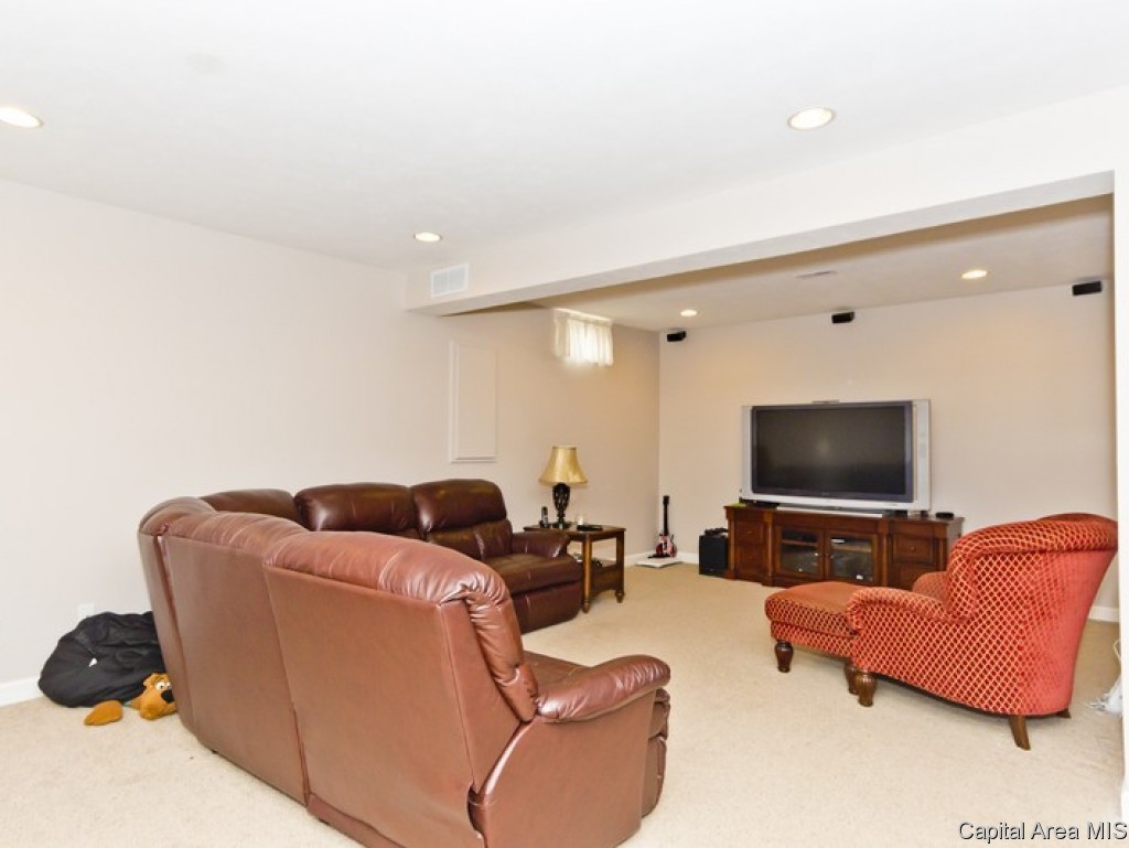 15 Maplehurst Drive Rochester, IL 62563 - Photo 16 of 17