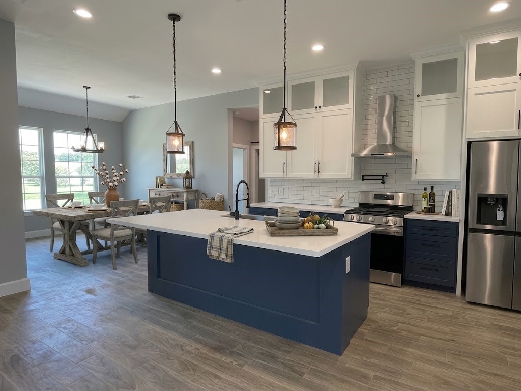 483 Buffalo Trail Angleton, TX 77515 - Photo 15 of 15 Virtually staged