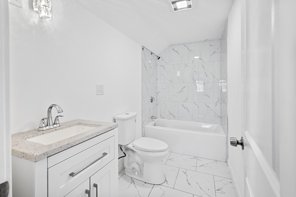18 Main Street Ashburnham, MA 01430 - Photo 5 of 42