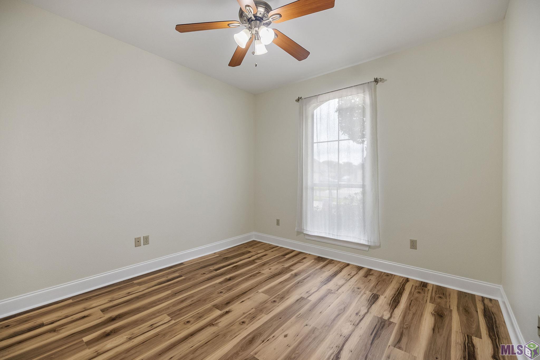 8139 Brennen Drive Baton Rouge, LA 70818 - Photo 14 of 26