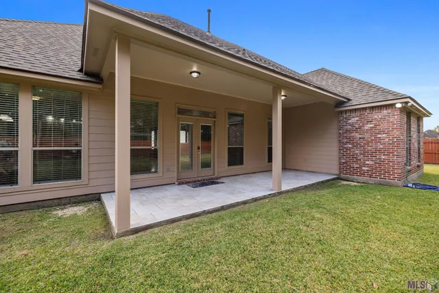 $365,000 | 8139 Brennen Drive, Baton Rouge, LA 70818