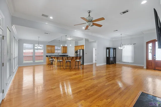 $365,000 | 8139 Brennen Drive, Baton Rouge, LA 70818