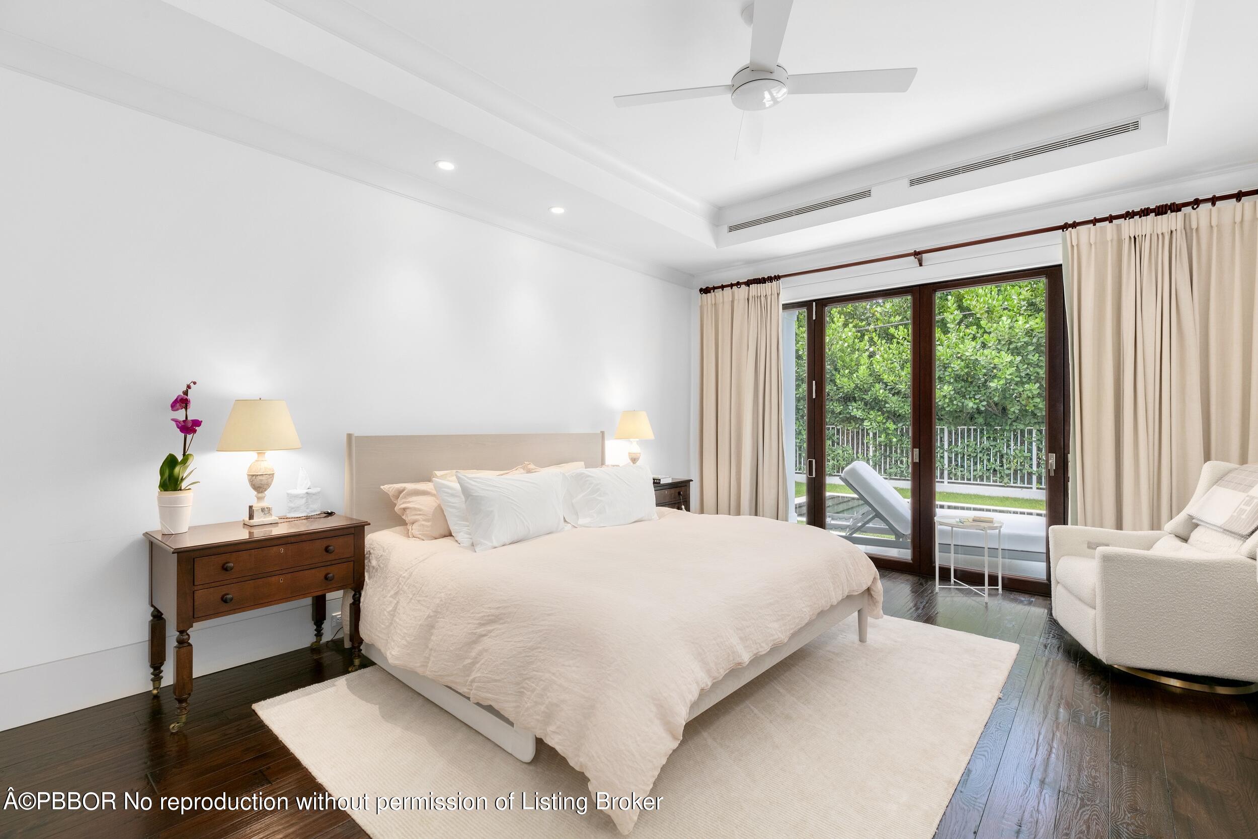 245 Ridgeview Drive Palm Beach, FL 33480 - Photo 18 of 43 First Floor Primary Suite