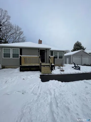 $369,900 | 233 Vergason Avenue, Norwich, CT 06360