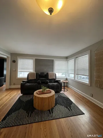 $369,900 | 233 Vergason Avenue, Norwich, CT 06360