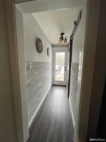 $369,900 | 233 Vergason Avenue, Norwich, CT 06360