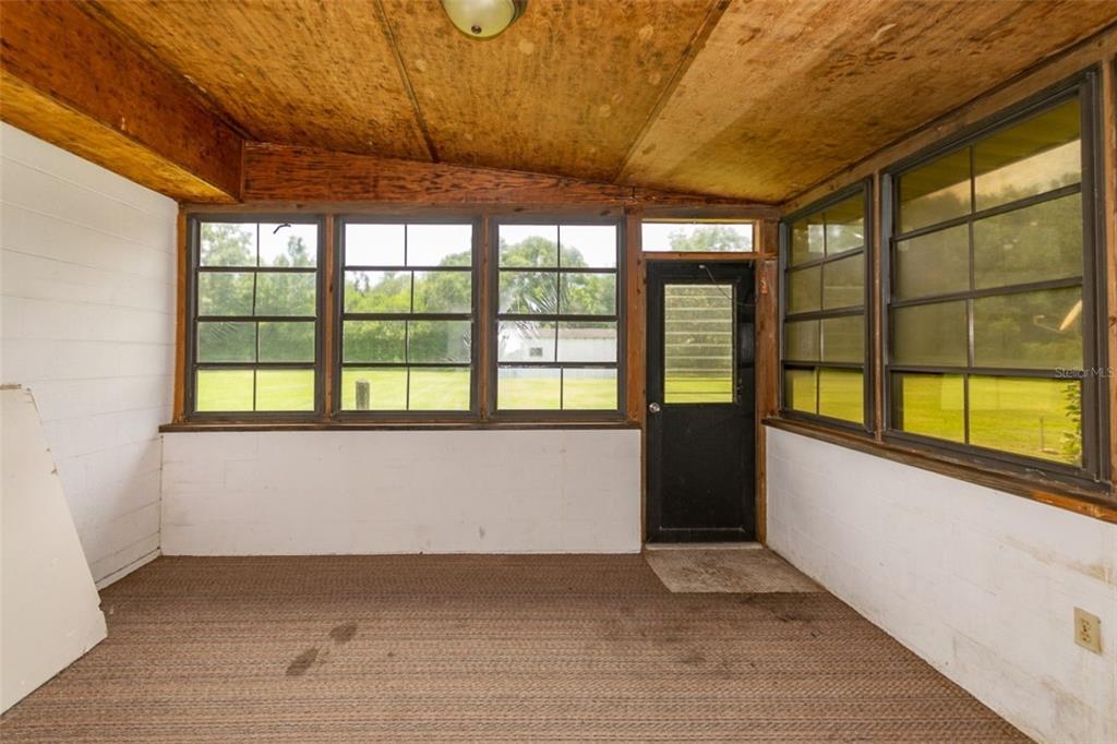 1700 South Miller Road Valrico, FL 33594 - Photo 37 of 53 a view of an empty room with a window
