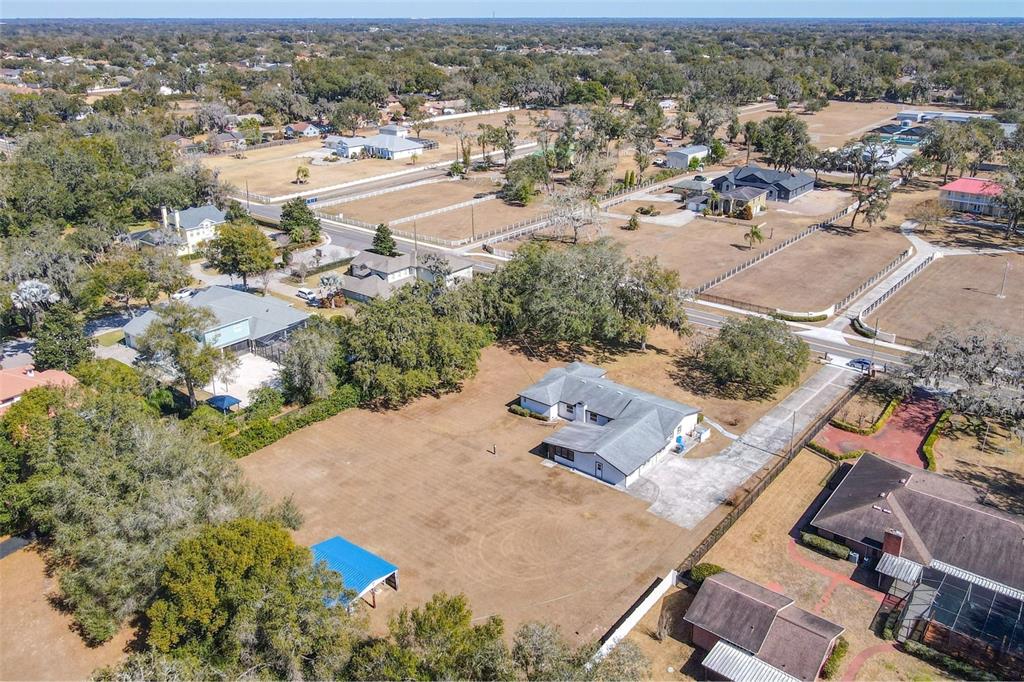 1700 South Miller Road Valrico, FL 33594 - Photo 5 of 66