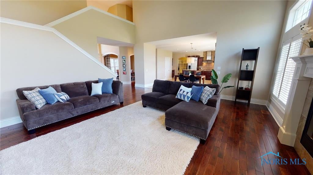 25427 Seminary Road Perrysburg, OH 43551 - Photo 6 of 47 Gallery Image 6